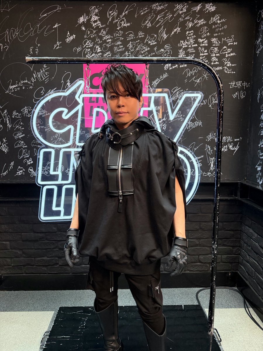 専用！DEFROCK 7分袖 トラックジャケット ジャージ TMR 西川貴教 西川貴教】@TMR15 ／ #CDTVライブライブ に出演しました⚡ ＼ 披露した