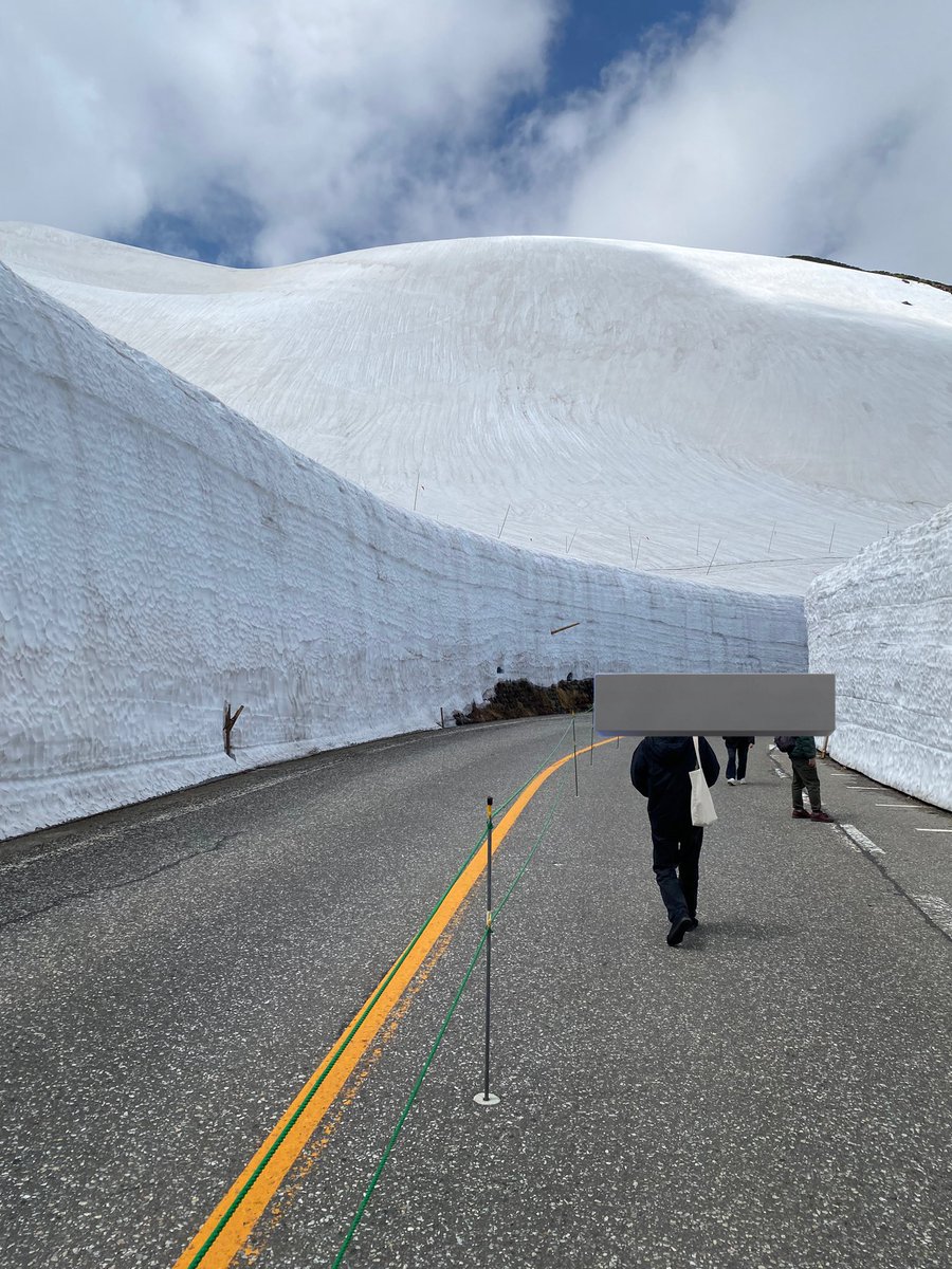 先週の週末に富山県の黒部峡谷と北アルプスに行って来ました！

見応えのある自然景色でとても良かったです！