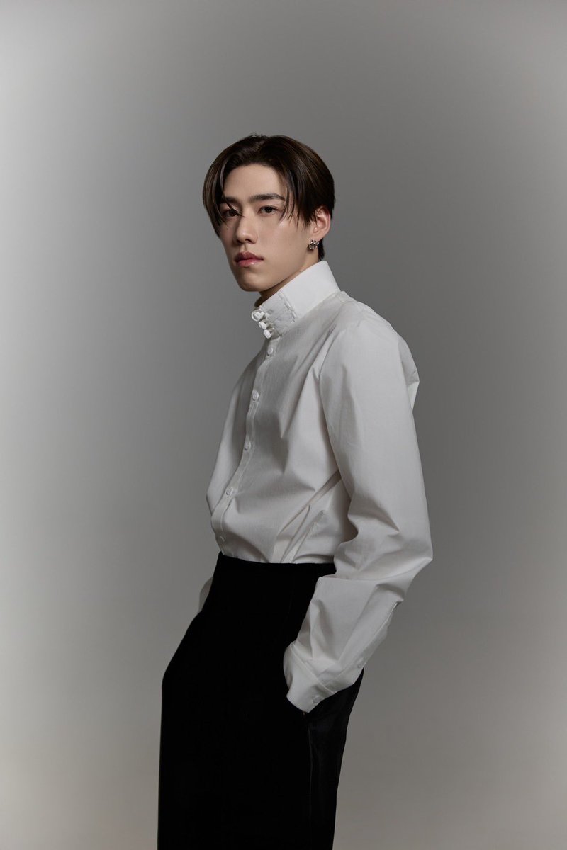 #VogueReports พีพี-กฤษฏ์ ได้รับเลือกเป็น 1 ใน 30 คนรุ่นใหม่ทรงอิทธิพลแห่งเอเชีย ใน “Forbes 30 Under 30 Asia 2025” จาก Forbes Asia

 “Forbes 30 Under 30 Asia 2025” ในหมวด Entertainment &amp; Sports จาก Forbes Asia คือการยกย่องบุคคลอายุต่ำกว่า 30 ปี