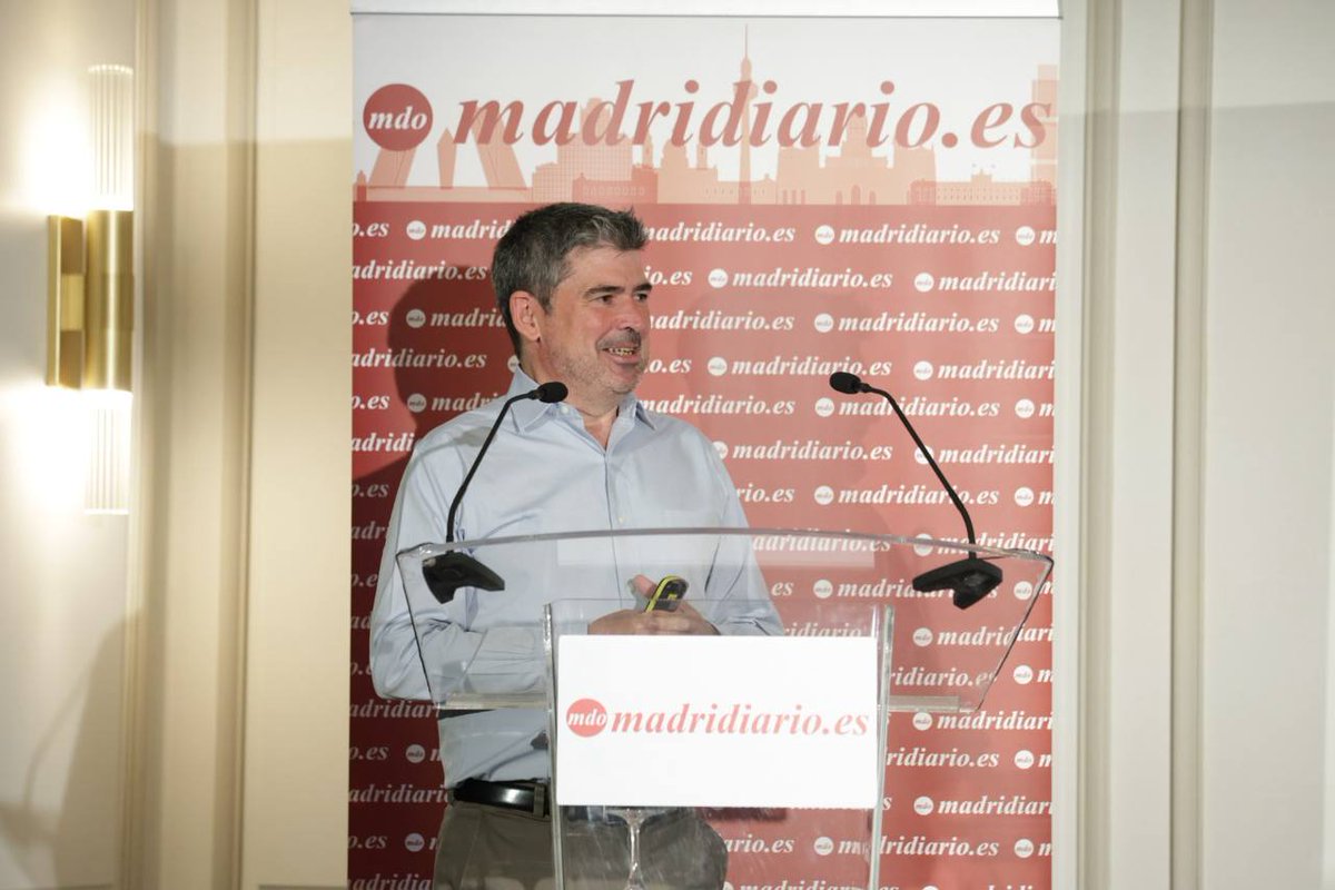 Madridiario's tweet photo. #InteligenciaArtificial Jon Artolozaga, Head of Data de @MediaplusEqu: "La publicidad es mucho más relevante y es menor gracias a la IA. Pero ahora nos enfrentamos a problemas éticos porque la Inteligencia Artificial no tiene ética" #Madridiario

➡️ Sigue en directo al ponencia en: https://t.co/dNsiO3fgJD