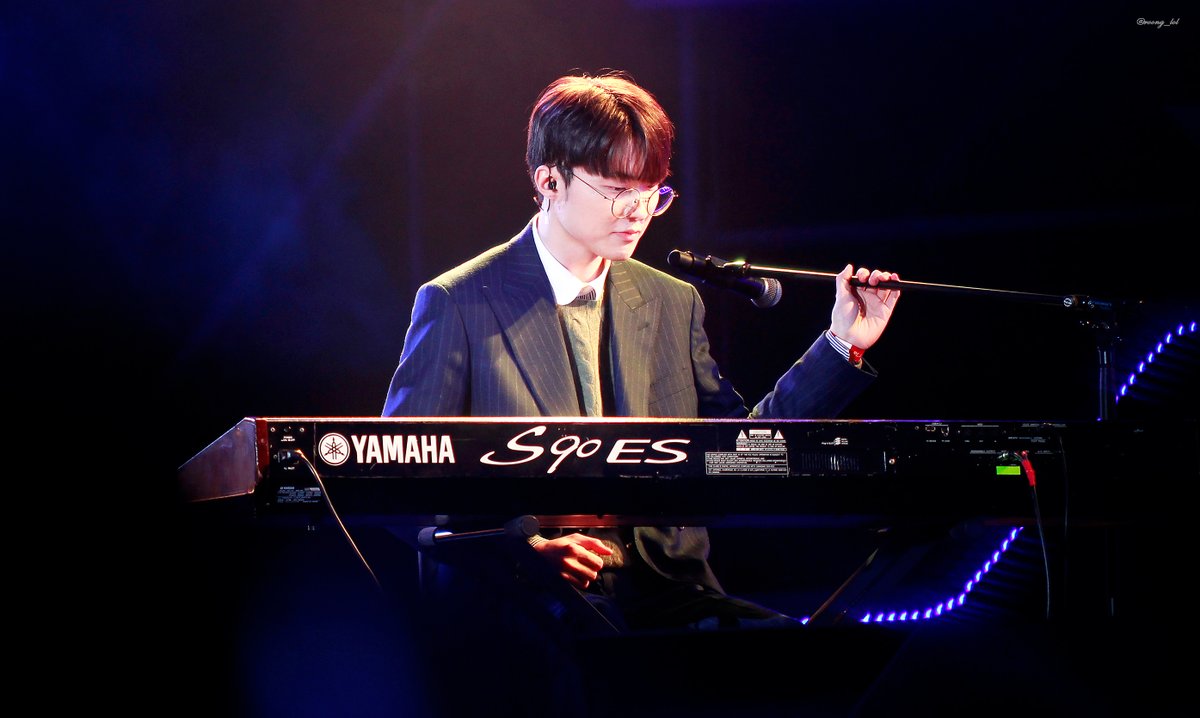 roong__lol's tweet photo. 231230 티원콘 
🎹༄ ‧₊˚ 

#Faker #페이커 https://t.co/sqtbXBYsnq