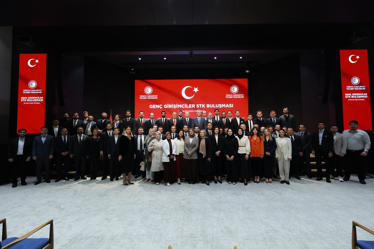 Ticaret Bakanlığı’nın TİM’de düzenlediği Genç Girişimciler STK Buluşması’na, Başkanımız Mehmet Fatih Demirci liderliğinde katıldık. Bakanımızın sunumunun ardından Bakan ve Bakan Yardımcılarıyla yapılan Q&amp;A oturumunda Genç ASKON olarak görüş ve önerilerimizi doğrudan paylaştık.
