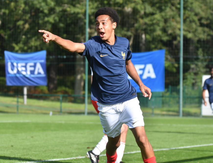 josedavidlopez_'s tweet photo. - #NGuessan (Francia 🇫🇷 - Delantero - StEtienne)
Ha sido el goleador galo en clasificatoria y apenas pudo jugar 3 partidos (5G) al estar en 1er equipo LesVerts con 8 partidos Ligue1. Grandes desmarques, instinto para definir, estilista en sus movimientos y muy diestro (mi pero). https://t.co/luGngrAdfp