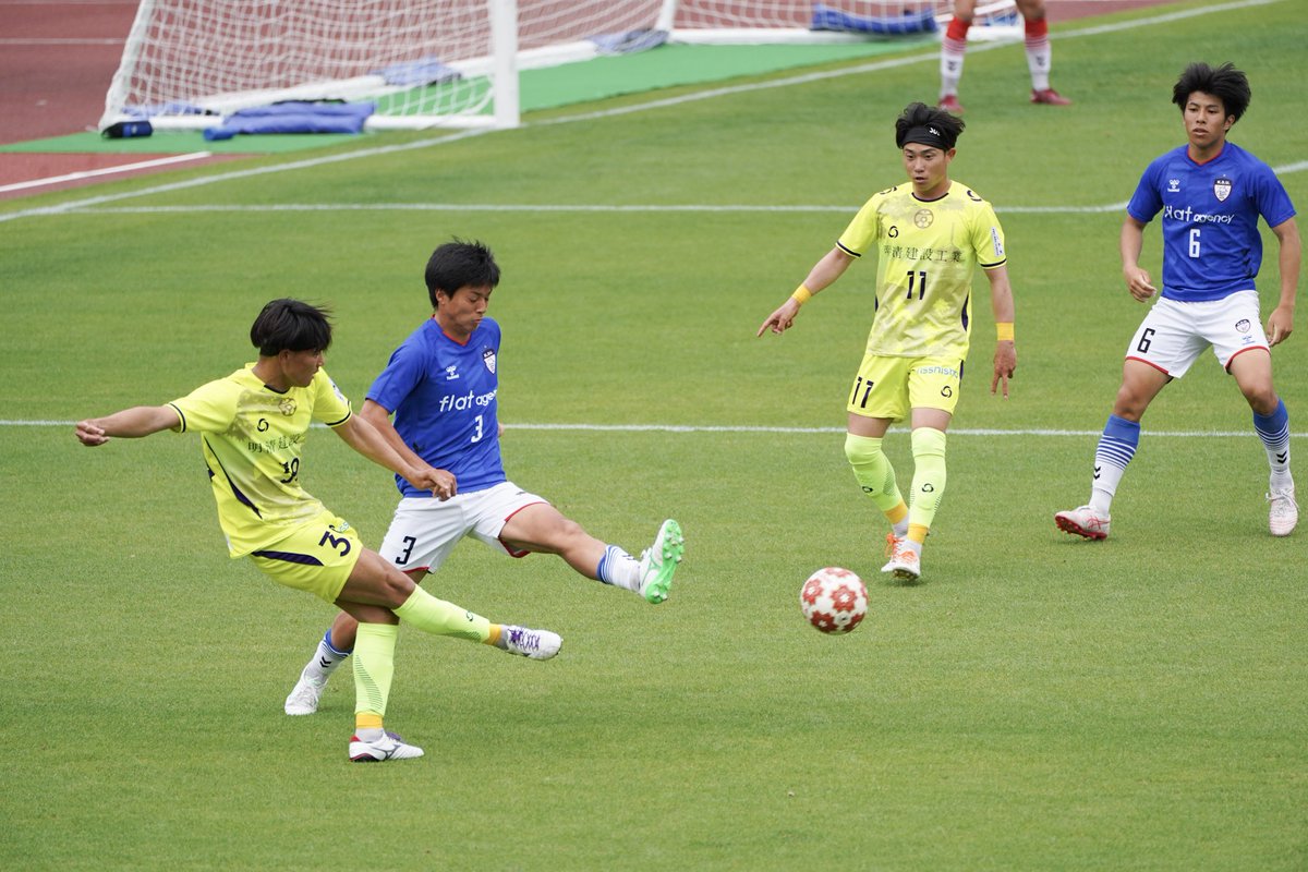 【京都FAカップ】決勝
vs京都産業大学　2-3 
非常に悔しい試合となり、4年ぶりとはなりませんでした。
リーグ戦に向けてまたチーム全員でやっていきます🔥

おこしやすファミリーで関西1部に昇格するぞ🔥💪🏽

instagram.com/p/DJrBVHuvvgX/…

<a href="/amitie_top/">おこしやす京都AC【公式】</a> 

#おこしやす京都ac 
#おこしやす京都 
#伊東稜晟