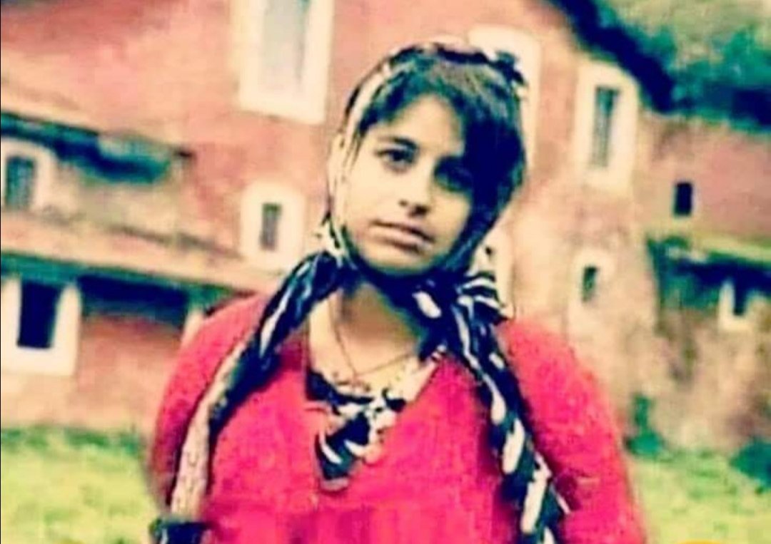 İş yeri beni ya yaşlı gördü ne işin var senin bayramla seyranla diye
Yada sen daha gençsin bugün çalış zamanı gelince dinlenirsin diye işi kitlediler bana ..

#19Mayıs