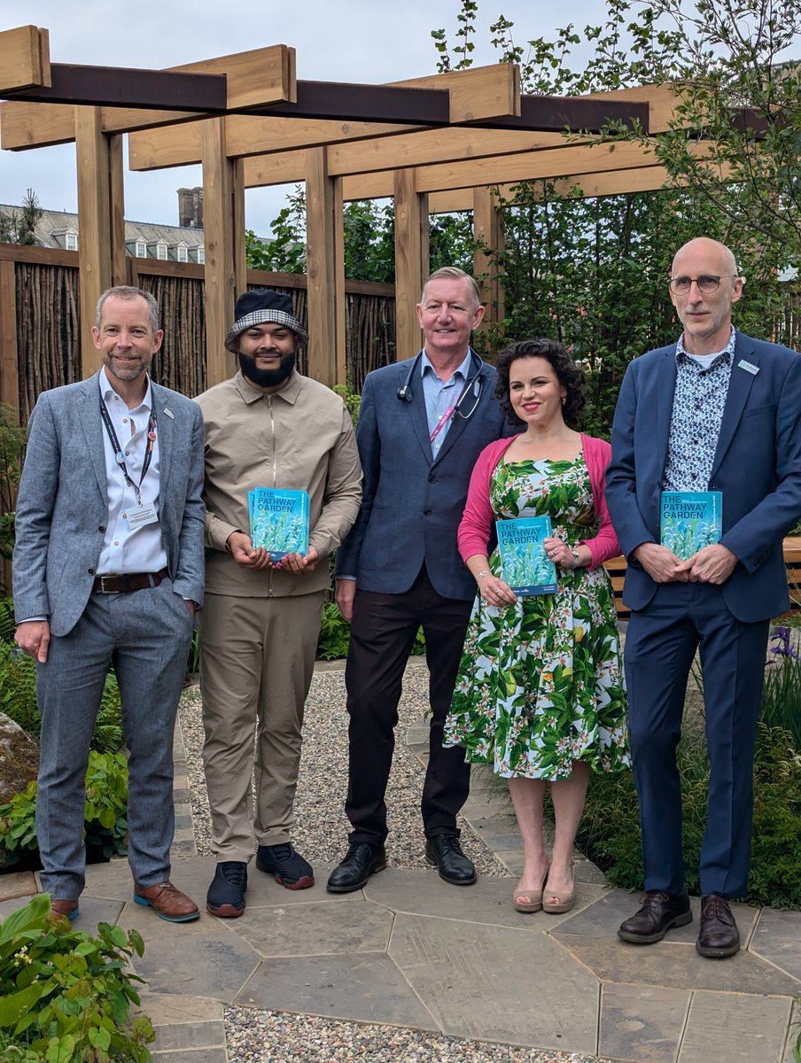 Pathway (@pathwayuk) on Twitter photo Thank you to our special guest on The Pathway Garden today, <a href="/drphilippakaye/">Dr Philippa Kaye</a> , GP, author and broadcaster.
As a health campaigner, Dr Kaye’s support for Pathway and our work to tackle health inequalities is fantastic.
Find out more here👇
tinyurl.com/yj3365t3 Thank you to our special guest on The Pathway Garden today, <a href="/drphilippakaye/">Dr Philippa Kaye</a> , GP, author and broadcaster.
As a health campaigner, Dr Kaye’s support for Pathway and our work to tackle health inequalities is fantastic.
Find out more here👇
tinyurl.com/yj3365t3