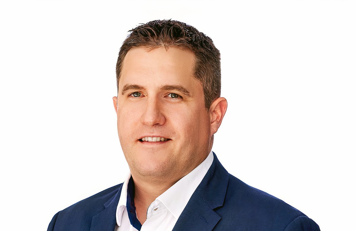 Peter Schorsch (@peterschorschfl) on Twitter photo First on #FlaPol — <a href="/ByronDonalds/">Byron Donalds</a> brings on Chris <a href="/HudJr/">Christopher Hudson</a> as Campaign Manager
Reporting by @JacobOgles
flapol.com/4k4BBX0 First on #FlaPol — <a href="/ByronDonalds/">Byron Donalds</a> brings on Chris <a href="/HudJr/">Christopher Hudson</a> as Campaign Manager
Reporting by @JacobOgles
flapol.com/4k4BBX0
