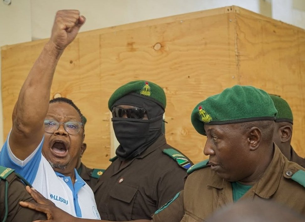 John Pambalu (@john_pambalu) on Twitter photo Kwa heshima ya Haki na Mapambano ya kweli ya Mhe. <a href="/TunduALissu/">Tundu Antiphas Lissu</a>. I've
#Retweet_1000 Kwa heshima ya Haki na Mapambano ya kweli ya Mhe. <a href="/TunduALissu/">Tundu Antiphas Lissu</a>. I've
#Retweet_1000