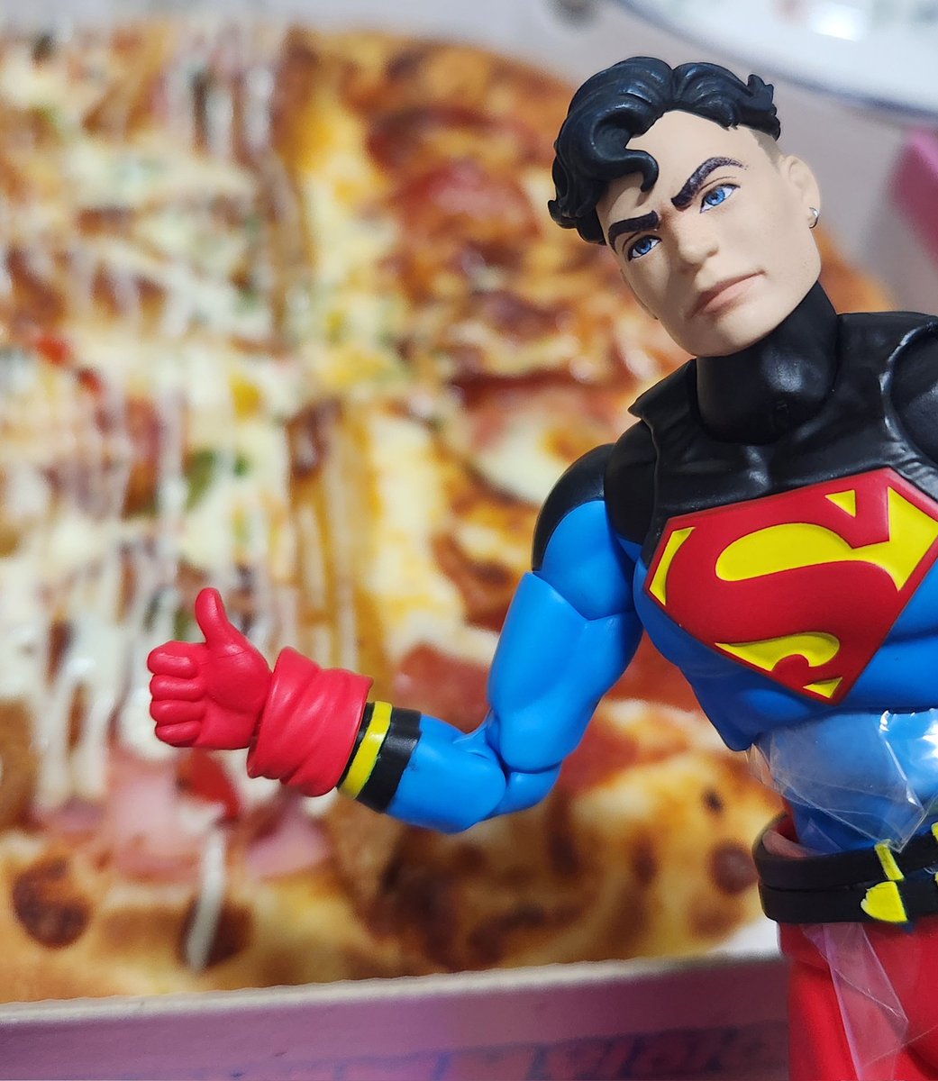 외계인피자 맛있다