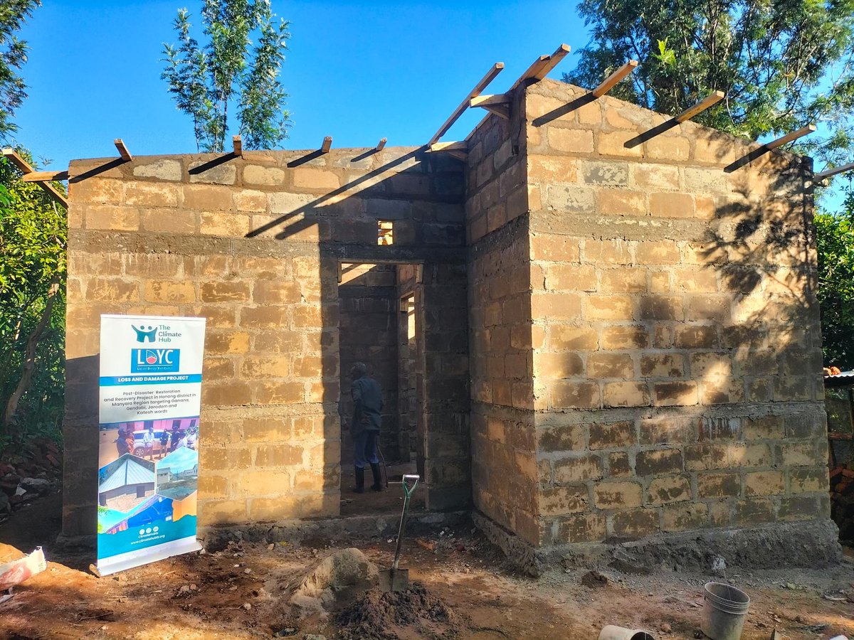 climatehubTz's tweet photo. Beneficiary One, Loss and Damage Manyara Project Update;

Celebrating progress in Hanang District! Thanks to @LossDamageYouth, Mr. Petro Ami Duway’s new home is nearly complete after devastating floods destroyed his. A true win for climate resilience and the community solidarity https://t.co/jwQaNFwUdm