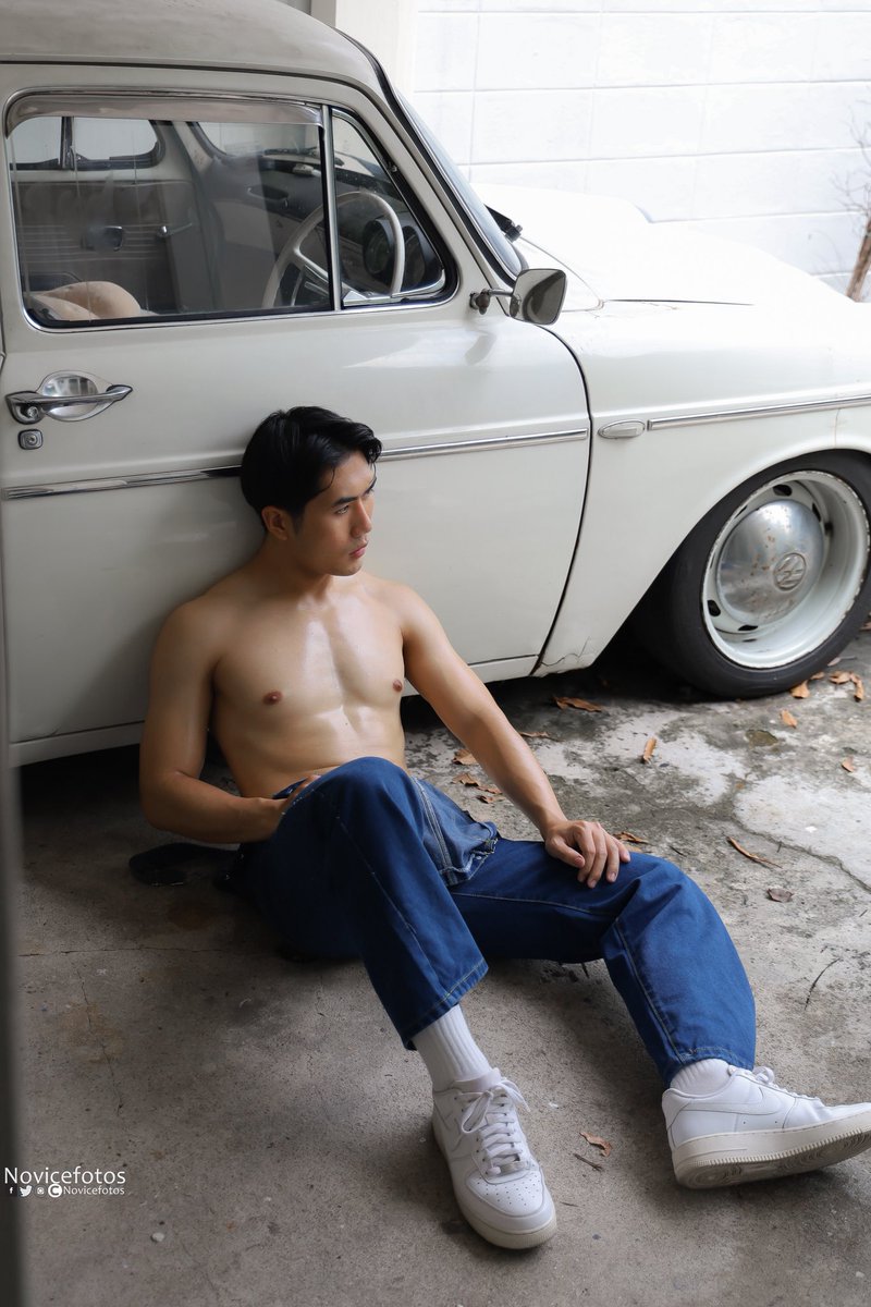 “Jeans guy”
_____________________________________

Model: Freud
Photographer: @novicefotos
_____________________________________
#model #fashion #malemodel  #cuteboy  #noviceprivate #novicefotos #novicefotos_gallery #novicefotos_men #novicefotos_official