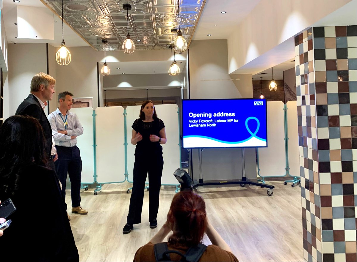 Vicky Foxcroft 💙 (@vickyfoxcroft) on Twitter photo Thank you to <a href="/bentravisceo/">Ben Travis</a> and Mike Bell from the <a href="/LG_NHS/">Lewisham and Greenwich NHS Trust</a> for inviting me to visit the new Urgent Treatment Centre at University Hospital Lewisham this morning. It was great to hear about the positive impact the new unit has had on patient experience. Thank you to <a href="/bentravisceo/">Ben Travis</a> and Mike Bell from the <a href="/LG_NHS/">Lewisham and Greenwich NHS Trust</a> for inviting me to visit the new Urgent Treatment Centre at University Hospital Lewisham this morning. It was great to hear about the positive impact the new unit has had on patient experience.