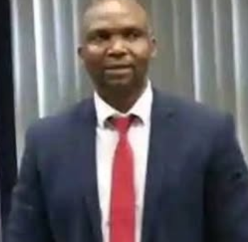 mporodd's tweet photo. Gininda Lies in court and the Judge Ratha &amp; Baloyi supports with him. DNA has 16 regions that a person has to match 99.99%. In SA we share ancestors, that's why our DNA have similarity. If DNA results says a man is 30% your father, it means there is no match, not inconclusive https://t.co/Ywjj4jmqaW