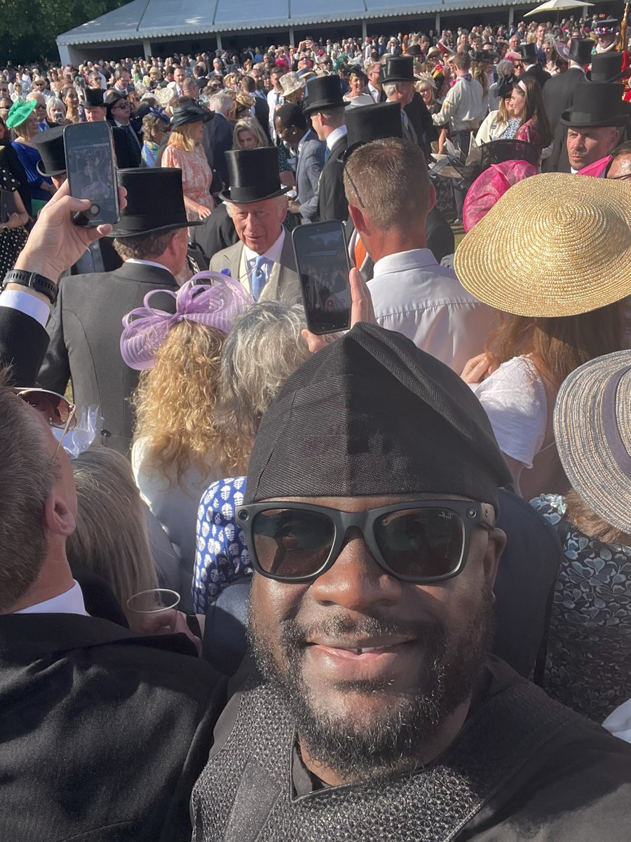 VividBlock tweet media