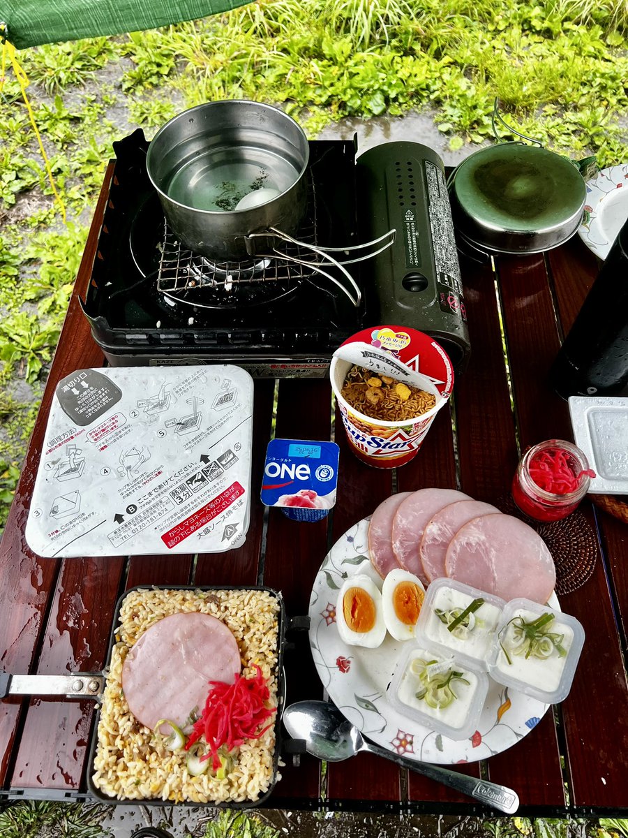 最終日は予定通り雨☂️
100均のレジャーシートが活躍しました〜