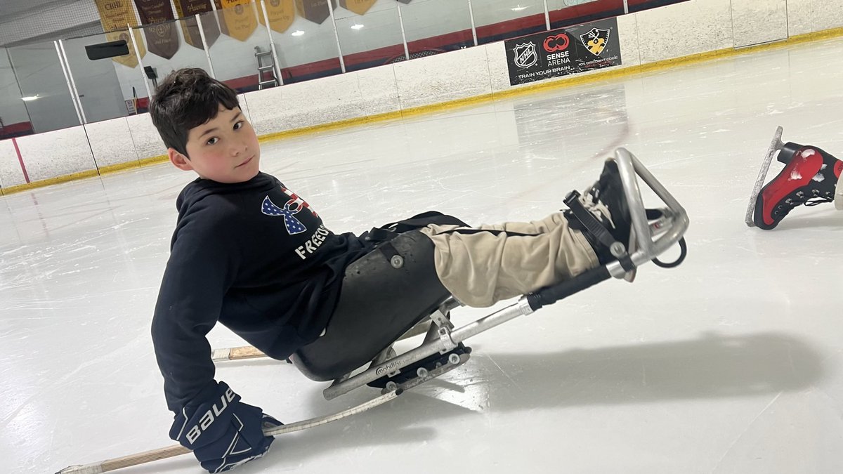 WFLFund's tweet photo. The WFLF Sled Hockey Team invited friends and family to hit the ice for an unforgettable evening of connection, laughter, and a firsthand look at the game we love.
Thank you to all the friends, volunteers, and family members who support our adaptive athletes on and off the ice. https://t.co/xDXZq1FZQA