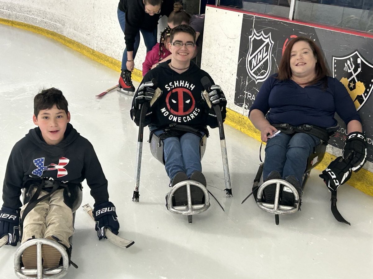 WFLFund's tweet photo. The WFLF Sled Hockey Team invited friends and family to hit the ice for an unforgettable evening of connection, laughter, and a firsthand look at the game we love.
Thank you to all the friends, volunteers, and family members who support our adaptive athletes on and off the ice. https://t.co/xDXZq1FZQA