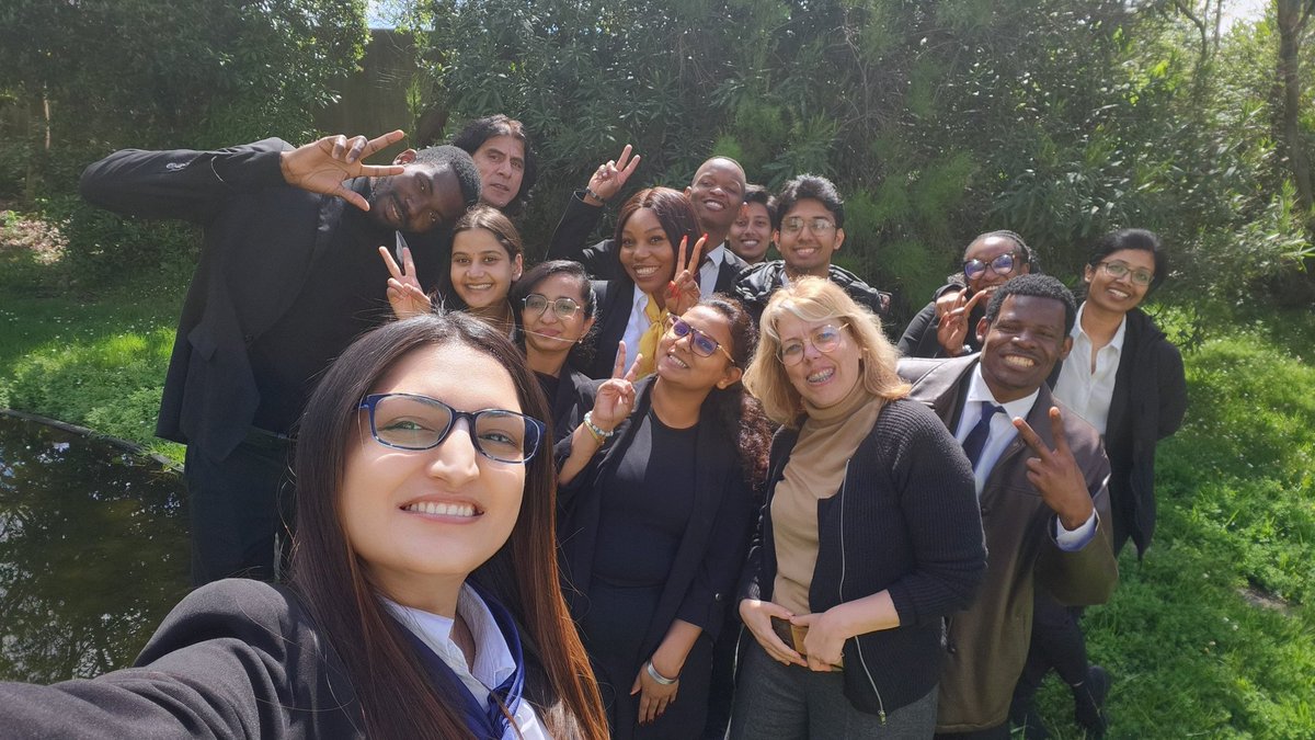 chidiebereomasi's tweet photo. Hospitality Operations Management (HOM A) students of Escola de Hotelaria e Turismo de Lisboa #EHTL https://t.co/5Yz9Tag6Qf