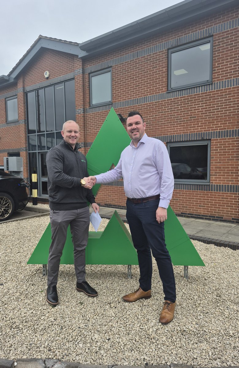 🎉Atkore UK is delighted to recognise Shane Dean - National Business Development Manager &amp; Flytec Lead (Technical) , for his 20 years of commitment and loyalty to the business.👏

Here's to many more years ahead!

#Atkore  #BuildingBetterTogether #Employeerecognition
