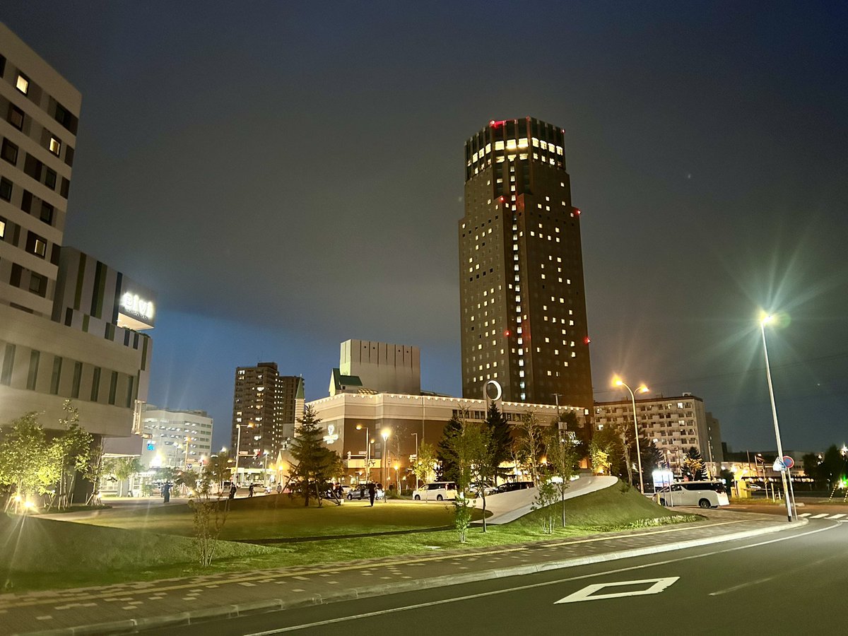 daihirota915's tweet photo. 今日は久しぶりにのんびり出来る休日だったので、本業の夜景取材🌃 https://t.co/iiydEAqDPy