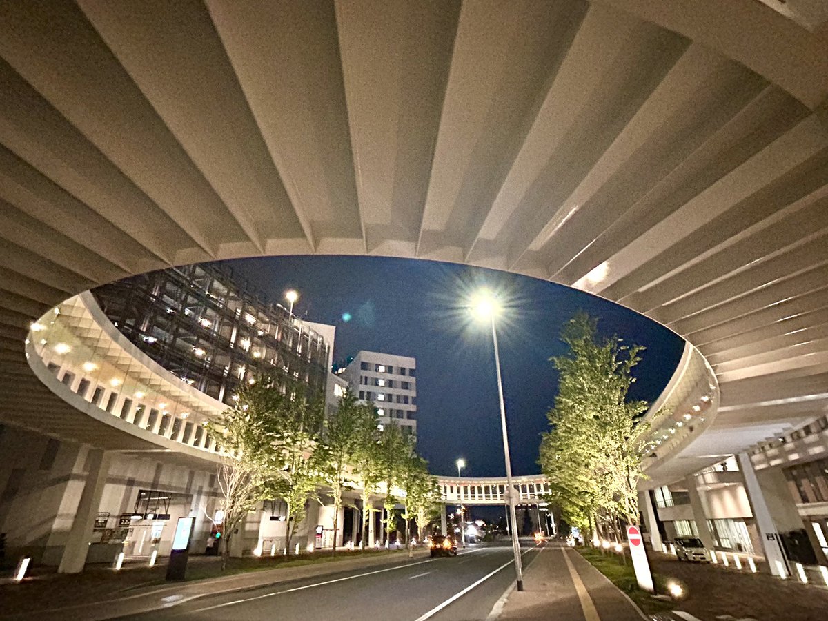 daihirota915's tweet photo. 今日は久しぶりにのんびり出来る休日だったので、本業の夜景取材🌃 https://t.co/iiydEAqDPy