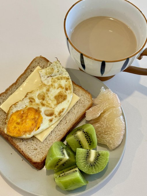 I like the breakfast my mom makes before I come to work in the morning.