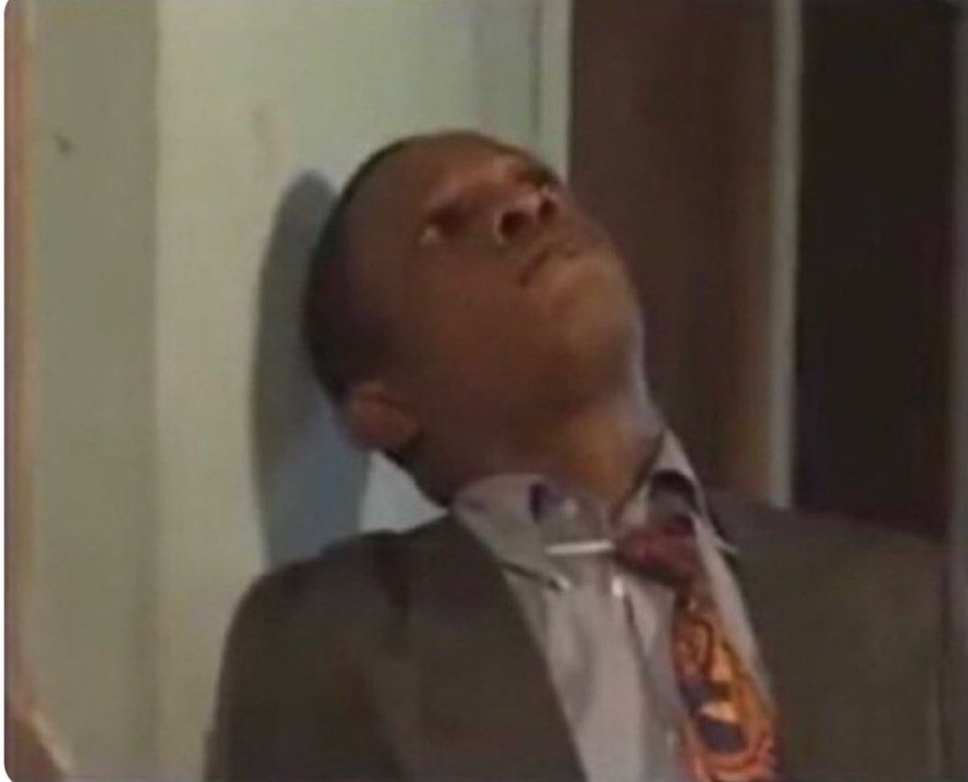 meet_artifex's tweet image. Tired, but I&apos;ll never give up.
I can&apos;t wait to see the end of this semester.. I need to lock in properly.

#CreativeDesigner #Artifex