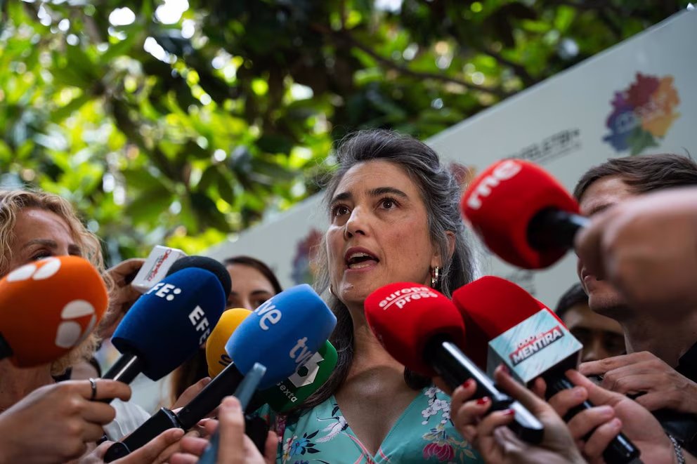 Carla Antonelli / 🏳️⚧️☂️ (@CarlaAntonelli) / X