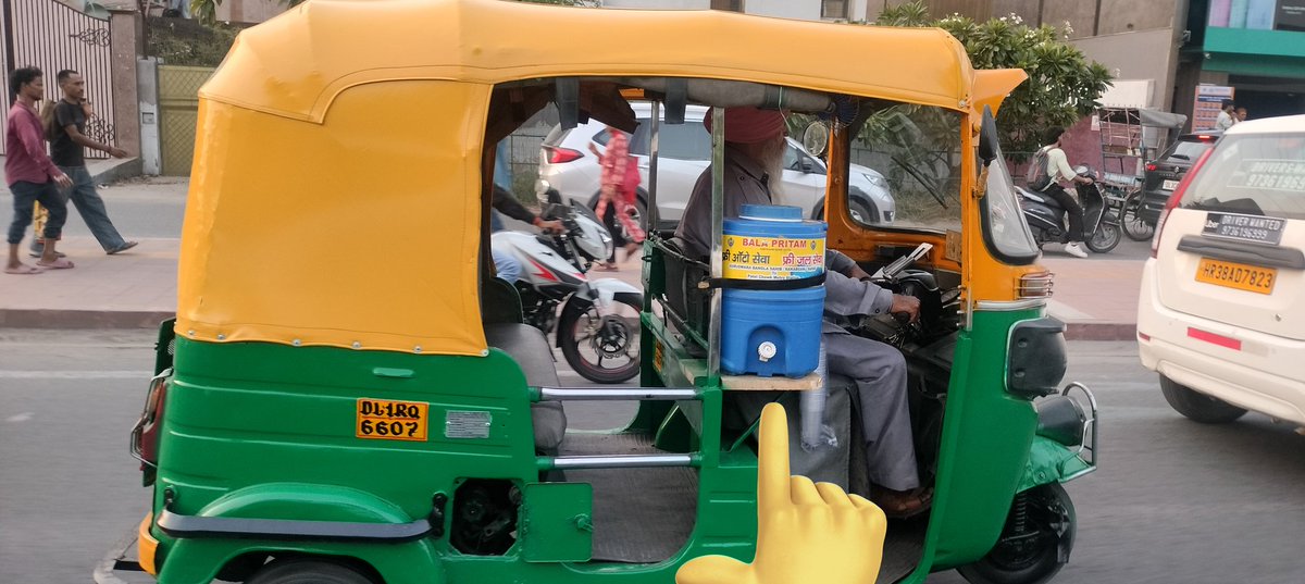 Brajesh Sharma (7XWT) (@arpbks) on Twitter photo #Delhi on 19.05.2025 #FreeWater for needy
#FreeAmbulance in #RoadAccident
#DelhiAuto #सरदारजी
Good to see such #सेवादार on #StreetsofDelhi
<a href="/TOIDelhi/">TOI Delhi</a>
<a href="/Jansatta/">Jansatta</a>
<a href="/pankajrohilla14/">Pankaj Rohilla ( जनसत्ता)</a>
<a href="/snehilsinha27/">Snehil Sinha</a>
<a href="/dipakdashTOI/">Dipak K Dash</a>
<a href="/Noida7x/">Noida की 7X Welfare टीम</a>
<a href="/NBTDilli/">NBT Dilli</a>
<a href="/htTweets/">Hindustan Times</a>
<a href="/VanditaMishr/">vandita mishra वंदिता मिश्रा وندتا مشرا</a>
<a href="/shafaquealamTOI/">Shafaque Alam</a> #Delhi on 19.05.2025 #FreeWater for needy
#FreeAmbulance in #RoadAccident
#DelhiAuto #सरदारजी
Good to see such #सेवादार on #StreetsofDelhi
<a href="/TOIDelhi/">TOI Delhi</a>
<a href="/Jansatta/">Jansatta</a>
<a href="/pankajrohilla14/">Pankaj Rohilla ( जनसत्ता)</a>
<a href="/snehilsinha27/">Snehil Sinha</a>
<a href="/dipakdashTOI/">Dipak K Dash</a>
<a href="/Noida7x/">Noida की 7X Welfare टीम</a>
<a href="/NBTDilli/">NBT Dilli</a>
<a href="/htTweets/">Hindustan Times</a>
<a href="/VanditaMishr/">vandita mishra वंदिता मिश्रा وندتا مشرا</a>
<a href="/shafaquealamTOI/">Shafaque Alam</a>