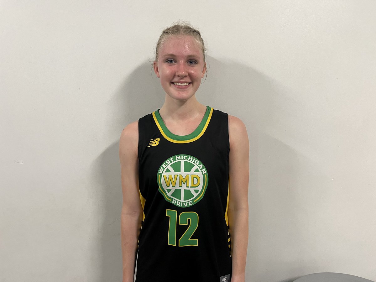 <a href="/KenzieWhalen/">mackenzie whalen</a> had an impressive last game for us where she went 2-4 from 3 to lead us with 12 points while adding 5 rebounds.