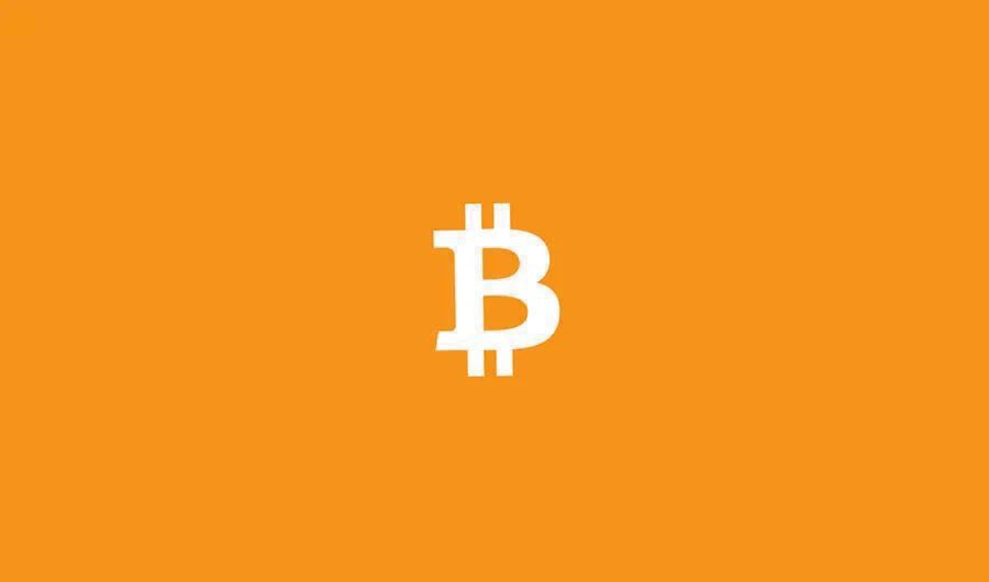 Capitalnvest's tweet photo. 深夜ですが速報でお届けします。

ドル時代の覇者が遂に折れました。

暗号通貨完全否定派だった巨塔
運用額4兆ドルのJPモルガンCEOが顧客にビットコインの購入許可を発表。

嘗て彼は、

「顧客にはビットコインETFには関わらないようにアドバイスする」

「自分が政府関係者なら暗号通貨は無くすだろう」

「ビットコインは、何もできない。」

などと発言しておりました。

ドル時代の覇者もビットコインの時代の流れには逆らえないという事です。