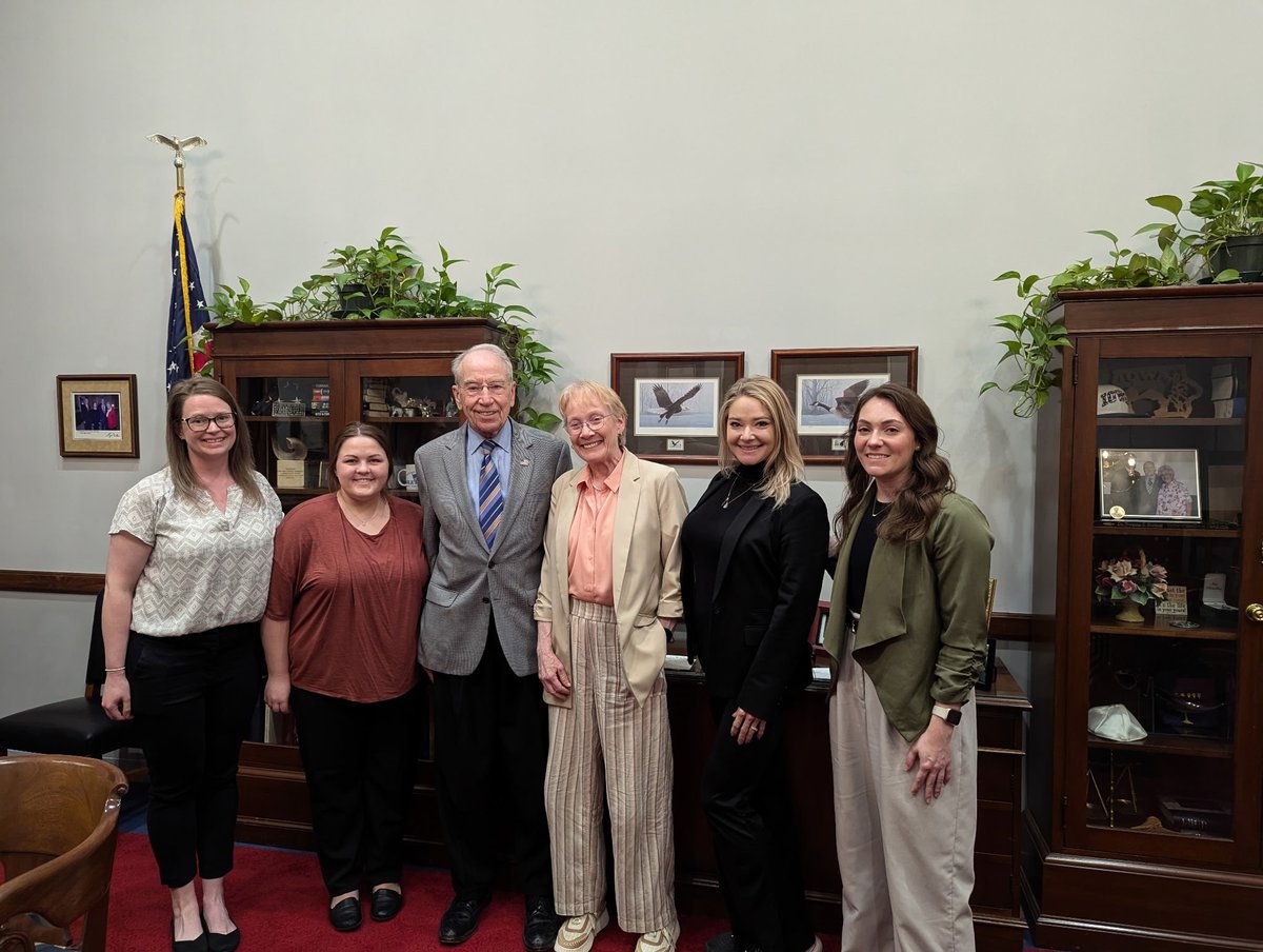 IowaACP's tweet image. Our ACP group met with Senator Grassley and Representative Miller-Meeks while in DC! Thank you to our ACP members for advocating for Iowa patients and physicians!