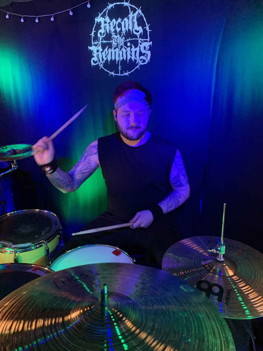 RawSoundTV's tweet photo. Also appearing in this weeks episode alongside @RTRemains are the superb #Lydons plus live &amp; exclusive bonus tracks from #Vindictive &amp; #ProjectOverload @reassuringsound 
Tune in at 4pm this Sunday 
Don’t Miss It! 
https://t.co/oWnd2G8Wh4 https://t.co/XD4D3D0bDD
