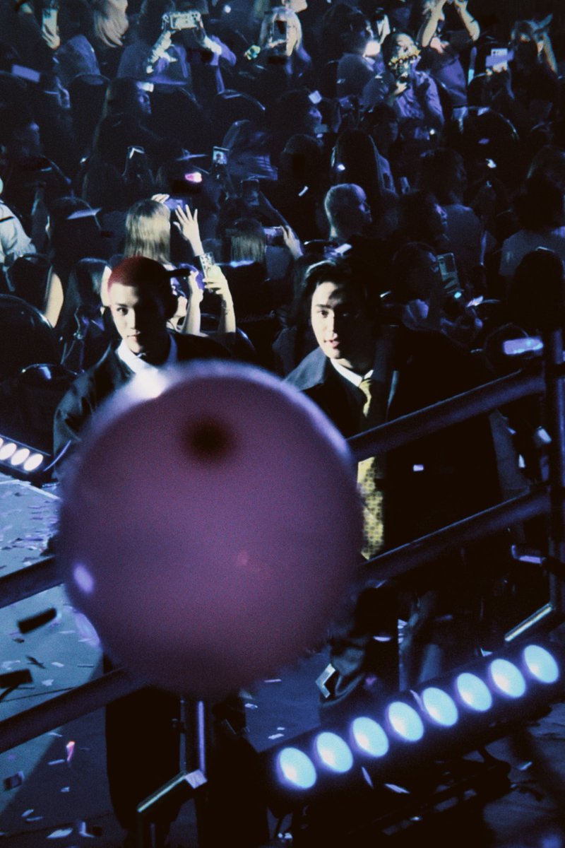 time lag between BKK-Shanghai is one hour
every time land in Pudong, 
I feel like
u guys just like a non-existent 8th day    a stolen 25th hour.🥲
<a href="/gemini_ti/">gemini_nt</a> <a href="/tawattannn/">FOURTH</a> 
#LOLFanFest2025
#GeminiFourth