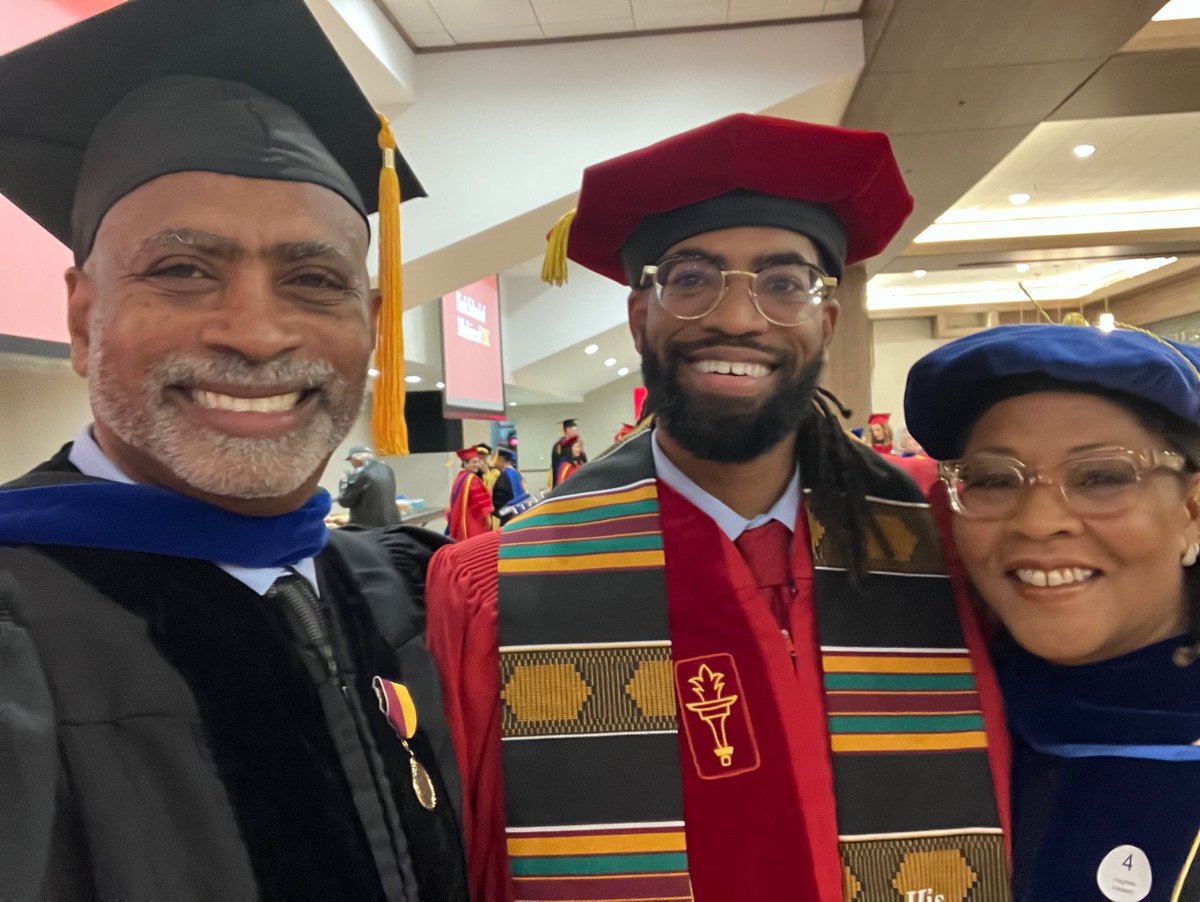 Population and Public Health Sciences at USC (@uscpphs) on Twitter photo 🎓Introducing Dr. Raymond Hughley with Drs. Bluthenthal and Hughes Halbert.
✨Hughley graduated with a Doctorate in Epidemiology. Fight On Forever! ✌️
#KSOMGrad #USCGrad #Classof2025
<a href="/RNBluthenthal/">Ricky N. Bluthenthal</a> <a href="/chanita_halbert/">Chanita Halbert</a> <a href="/KECKSchool_USC/">Keck School of Medicine of USC</a> 🎓Introducing Dr. Raymond Hughley with Drs. Bluthenthal and Hughes Halbert.
✨Hughley graduated with a Doctorate in Epidemiology. Fight On Forever! ✌️
#KSOMGrad #USCGrad #Classof2025
<a href="/RNBluthenthal/">Ricky N. Bluthenthal</a> <a href="/chanita_halbert/">Chanita Halbert</a> <a href="/KECKSchool_USC/">Keck School of Medicine of USC</a>