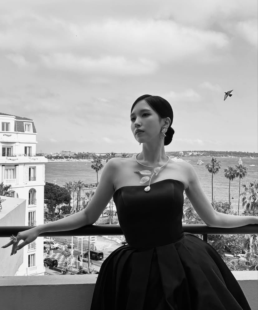 flosummertime's tweet image. this doll