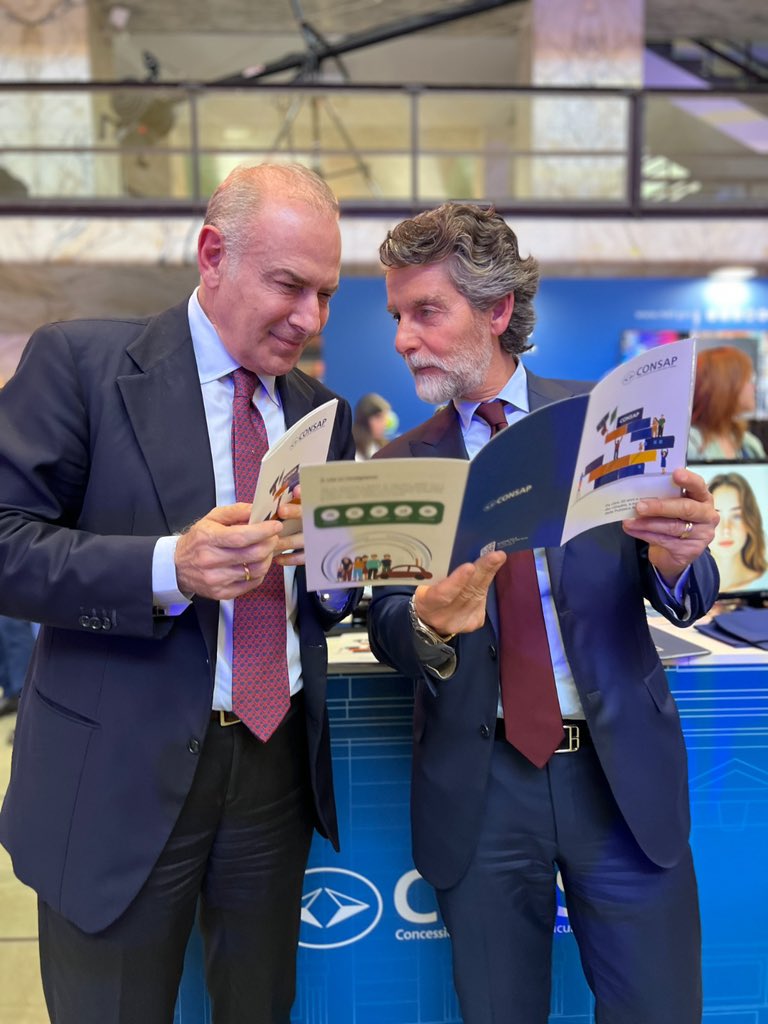 consapspa's tweet photo. Si è appena concluso, a #FORUMPA 2025, al Palazzo dei Congressi a Roma, il convegno dal titolo “Ri-Costruire il #futuro. Progetti e opportunità per il Paese e per i #giovani” organizzato da @consapspa > https://t.co/KkVaO4cWlt

@MEF_GOV #forumpa2025 #SpazioMef #Mef #Consap https://t.co/LxQVqIm2Za