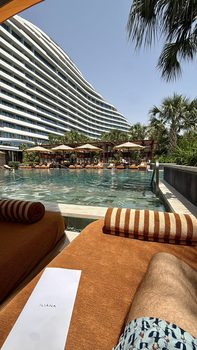 Sorry people. 

Realtime trades will resume once I am done importing this gold from Sierra Leone. 🇸🇱 🇦🇪 

Bye now 💋