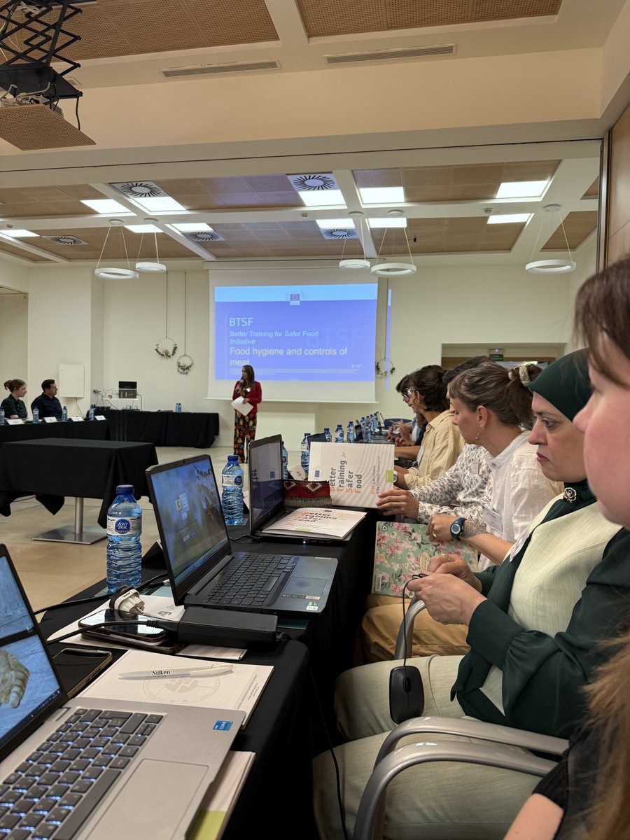 alvar0mata's tweet photo. First day at the #BTSF course on Food Hygiene and Meat Inspection. A pleasure to meet so many official veterinarians from across Europe!
🇪🇺🥩🥼
@EU_HaDEA
@ainiatecnologia
@ComisionEuropea https://t.co/sIg9Gxhn29