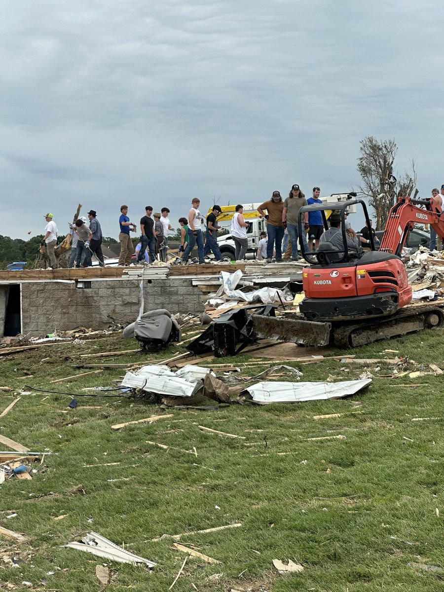 North Laurel HS Football team helping out here in London.