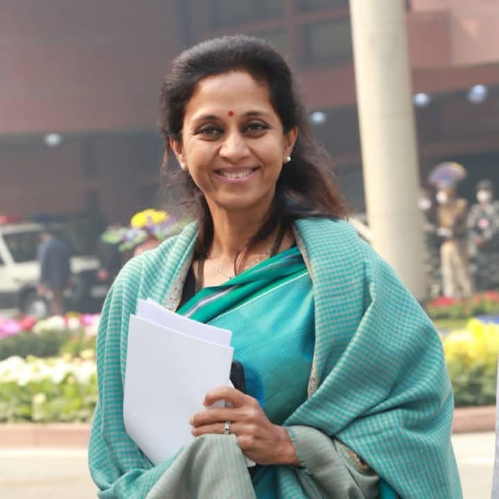 आमच्या मार्गदर्शक,राष्ट्रवादी काँग्रेस पार्टी शरदचंद्र पवार पक्षाच्या राष्ट्रीय कार्याध्यक्ष, बारामती लोकसभा मतदारसंघाच्या लोकप्रिय खासदार सौ.सुप्रियाताई सुळे यांना आठव्यांदा संसदरत्न पुरस्कार जाहीर झाला त्याबद्दल खा.सुप्रियाताई यांचे हार्दिक अभिनंदन..!!💐
<a href="/supriya_sule/">Supriya Sule</a>