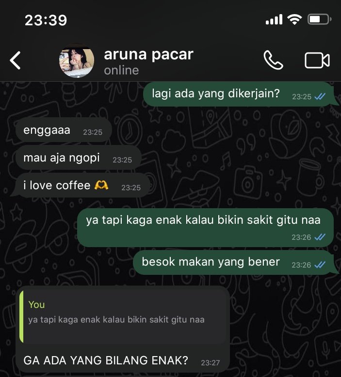 jinoooj's tweet photo. #NI_KI and his gf as maba yang sama-sama ngerantau dan beda kota. 

—rava &amp; aruna https://t.co/sNhV9btqQp