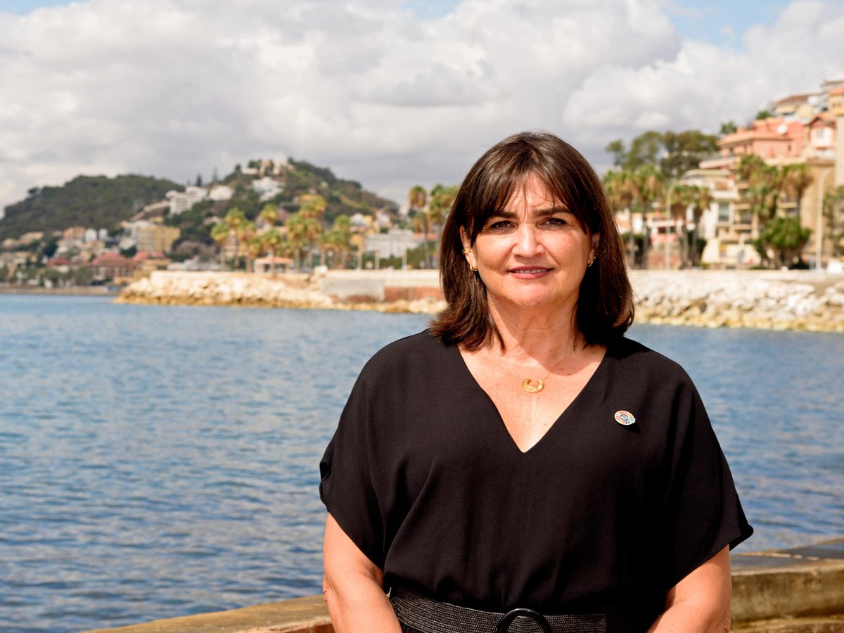 IEO Málaga 🌊⛴️🐟🌡️🔬 (@ieo_malaga) on Twitter photo La investigadora <a href="/mclimatica/">Mª Carmen García</a> ha sido reconocida con la Medalla del Ateneo de Málaga 2025 🏅 por su trayectoria científica 🔬 y su labor como directora del @IEOMalaga y del <a href="/IEOoceanografia/">Instituto Español de Oceanografía (IEO-CSIC)</a> 🌊 ¡Enhorabuena por este merecido reconocimiento!
malagaldia.es/2025/05/19/el-… La investigadora <a href="/mclimatica/">Mª Carmen García</a> ha sido reconocida con la Medalla del Ateneo de Málaga 2025 🏅 por su trayectoria científica 🔬 y su labor como directora del @IEOMalaga y del <a href="/IEOoceanografia/">Instituto Español de Oceanografía (IEO-CSIC)</a> 🌊 ¡Enhorabuena por este merecido reconocimiento!
malagaldia.es/2025/05/19/el-…
