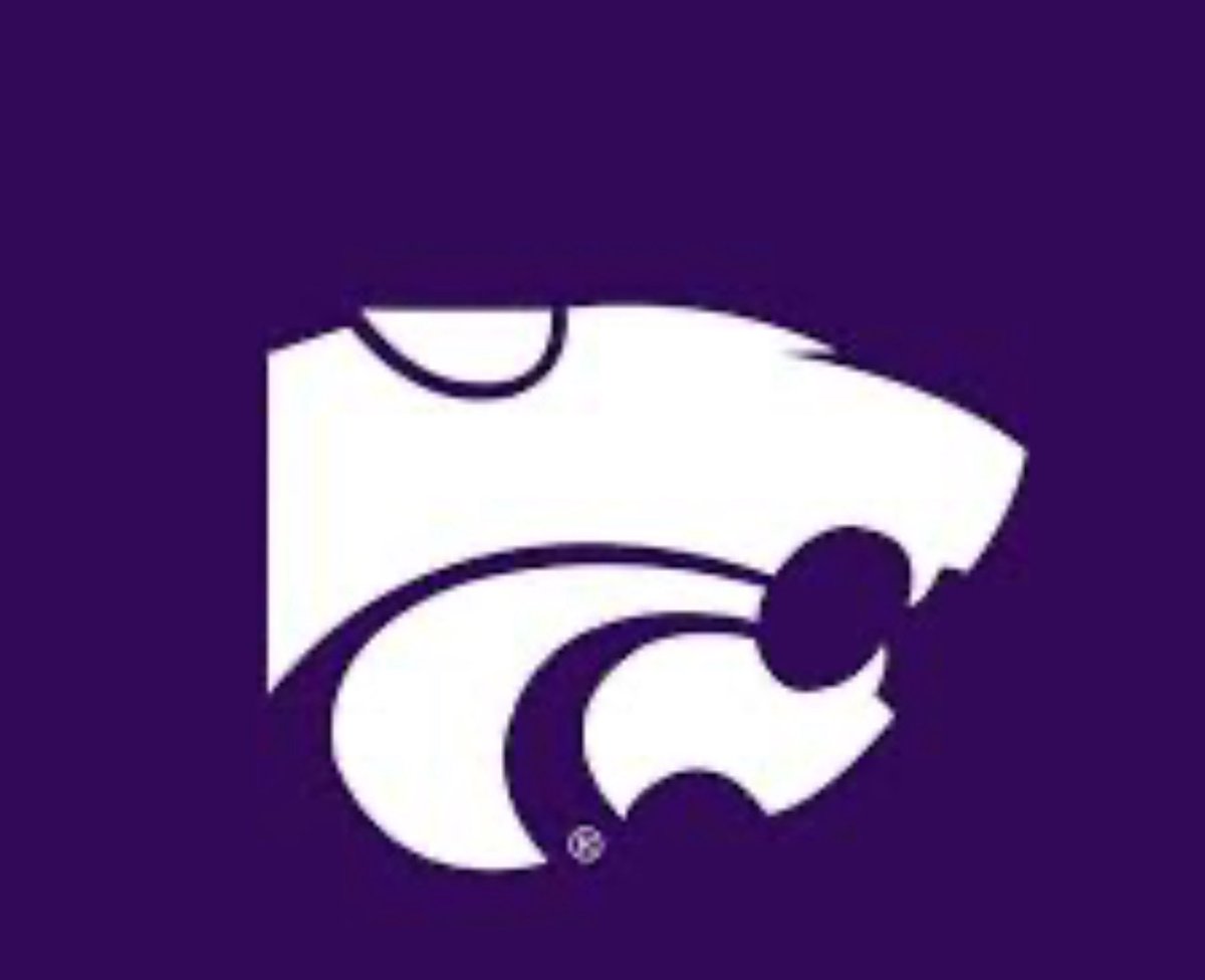 RaySouthFB's tweet photo. Great visit with @Coach_Middleton and the Wildcats. Came in to see some studs in our β28 and β27 class!
#TOITW https://t.co/xIh9uuwQxs