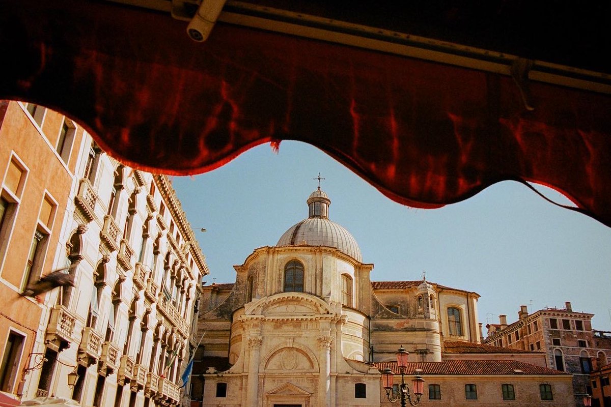 jakob_lr's tweet photo. Venice Italy on 35mm film https://t.co/JEz6wEpQwj