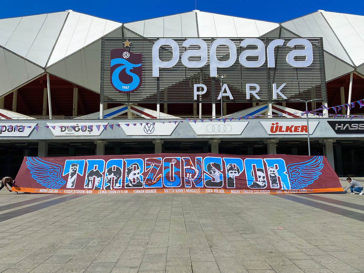 Sizi unutmaya ömrümüz yeter mi…
 
Ebediyete uğurladığımız bütün kardeşlerimize Allah’tan rahmet dileriz.

Her zaman bizimlesiniz, yüreğimizdesiniz.

#ÜniversiteliTrabzonsporlular