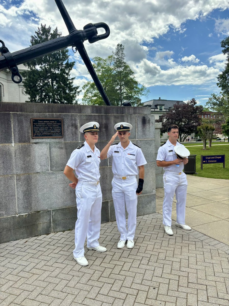 Sofi Ash tweet media