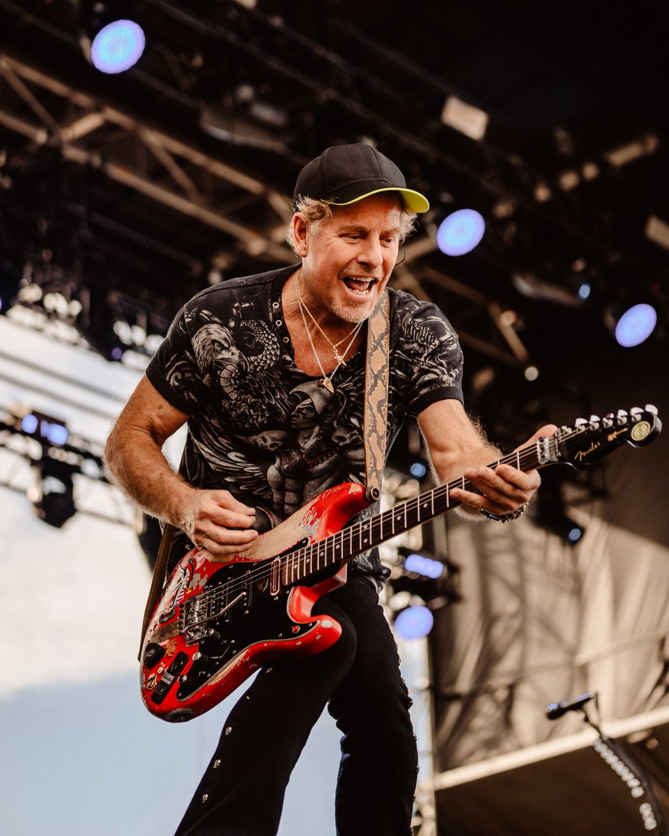 Boardwalk Rock Fest tweet media