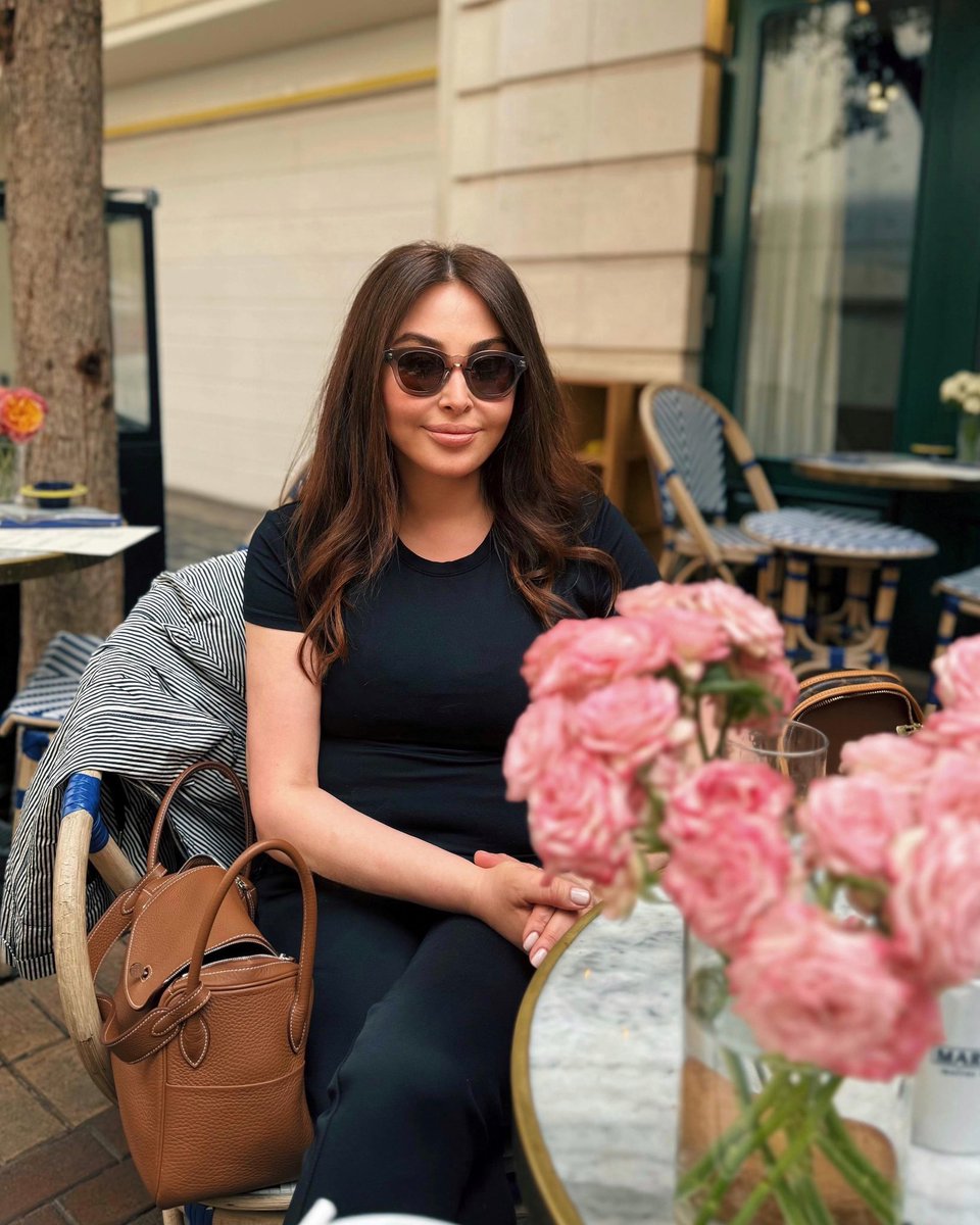 AkikiJoyce's tweet image. كلّ الحبّ إلِك ❤️
ويحكوا من هلّأ لبكرا واللّي بعدو 😁
@elissakh