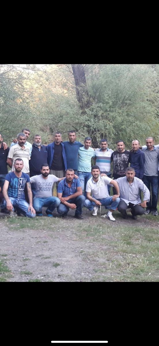 Dobo Metin:
Kimseye eyvallah etmez, sevgisinin yerini menfaati almaz. Bizim için abidir, abiden ötedir. Sana kupayı getiremedik. Bu tribünün son abisi sensin. Bugün olsan kem küm etmez, hepsini sikerdin. Biz senden razıyız. Sana gerçek kardeşlik yapanlar hesabını soracak.